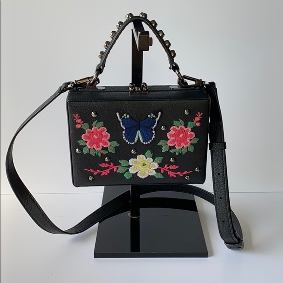 Nasty Gal Girl Boss Crossbody Trunk - Picture 1 of 6